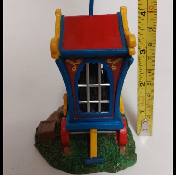 Lemax Circus Animal Cages Village Collectible Table Accents Bear - Picture 3 of 7